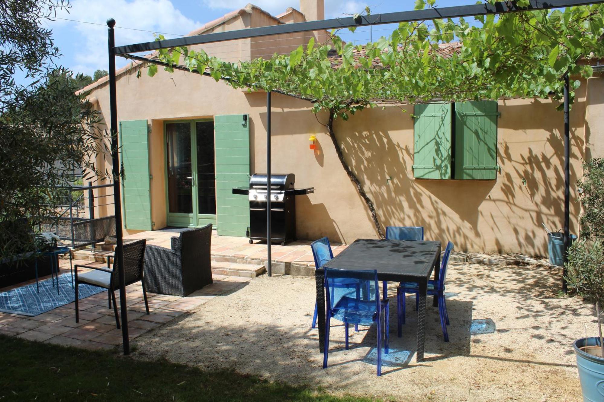 Villa Pierre Blanche Le Calme A 5Mn Du Centre Ville Nîmes Exteriör bild