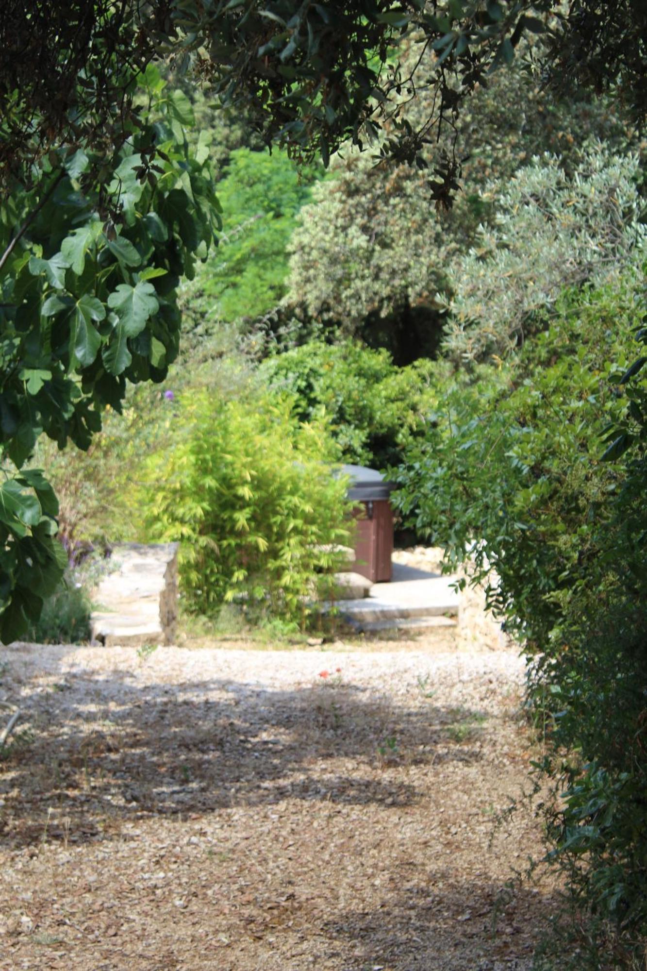 Villa Pierre Blanche Le Calme A 5Mn Du Centre Ville Nîmes Exteriör bild
